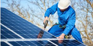 Installation Maintenance Panneaux Solaires Photovoltaïques à Petit-Palais-et-Cornemps
